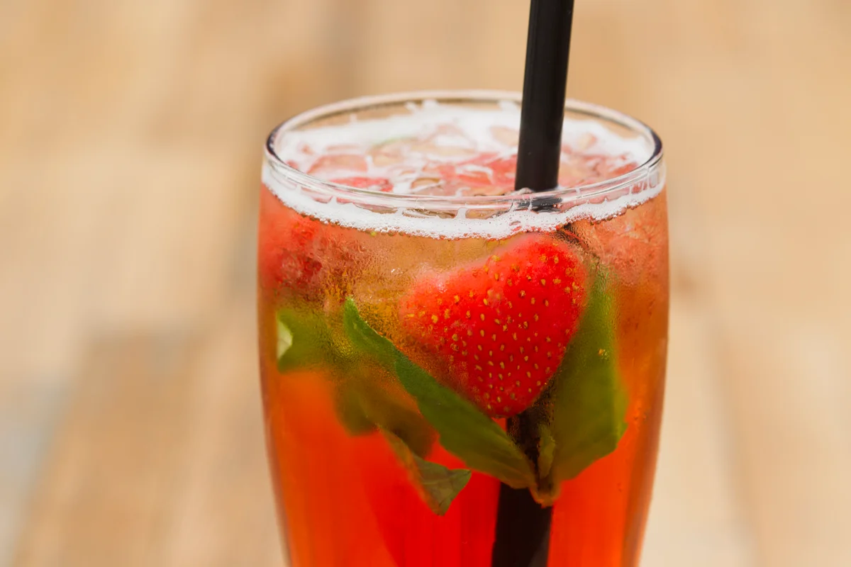 strawberry iced tea