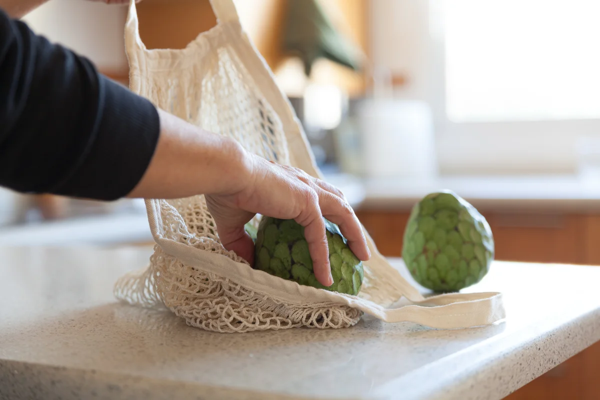 A reusable produce bag