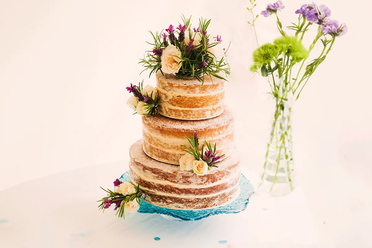 Naked Style Wedding Cake