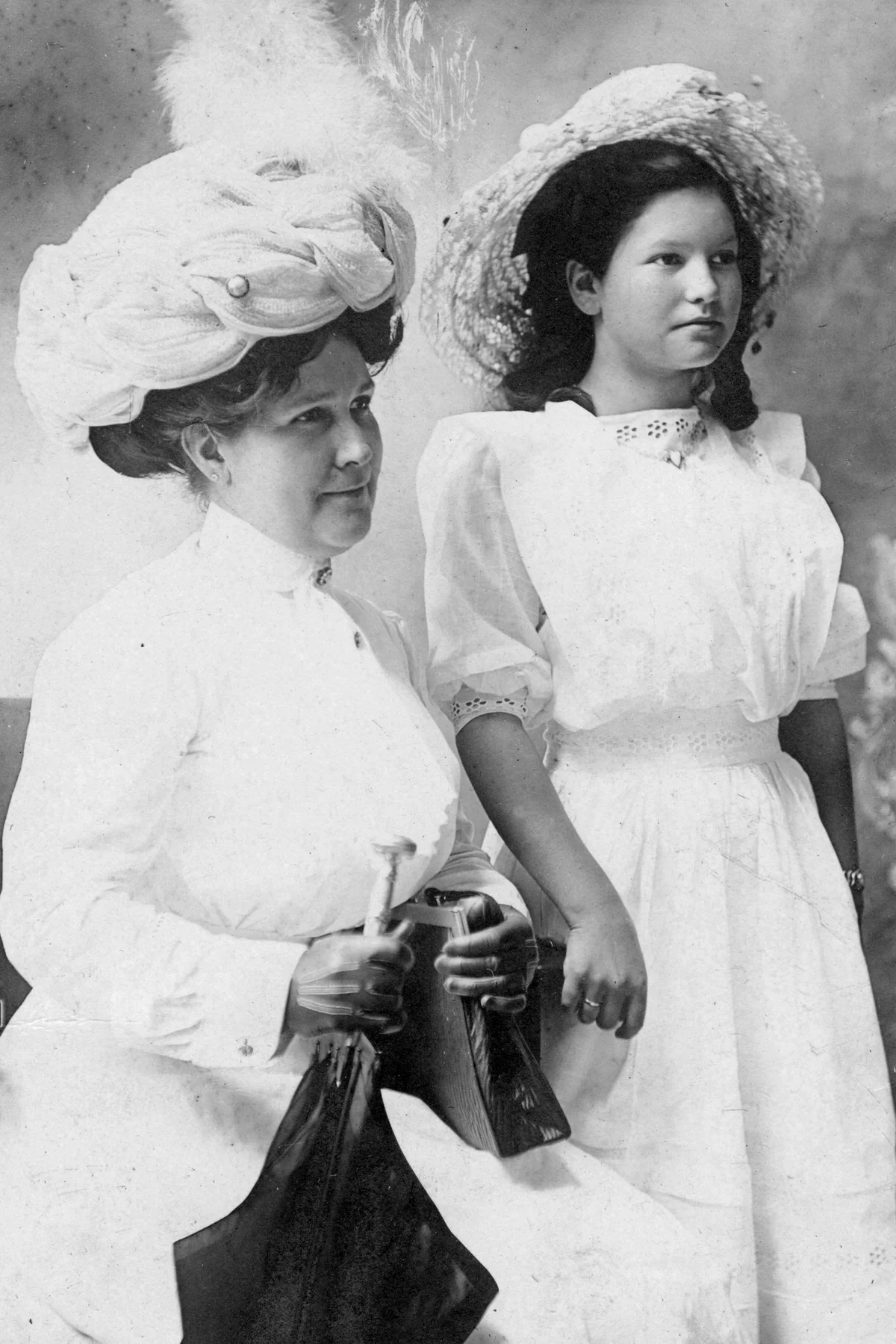 1900s Ladies wearing white