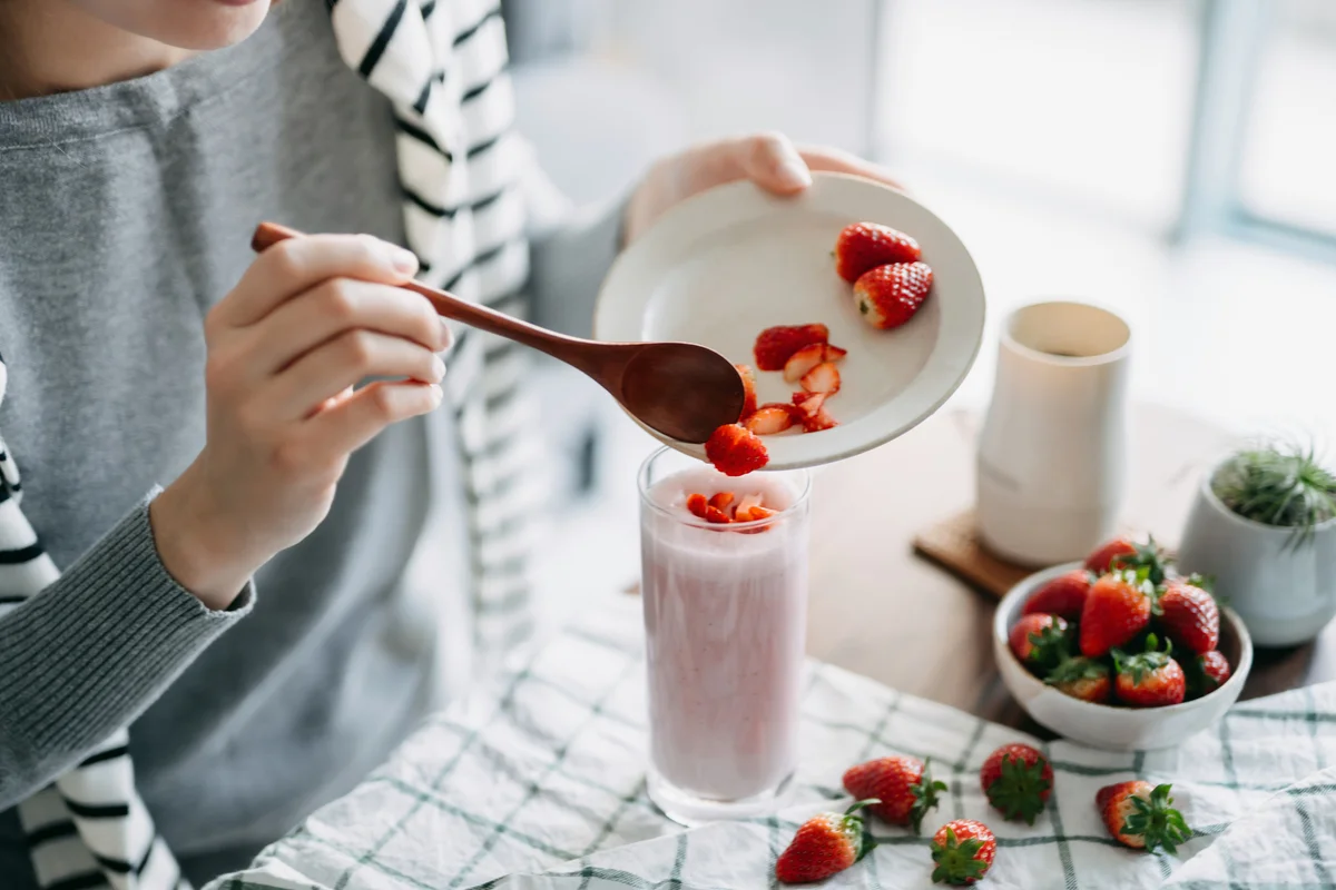 boozy strawberry smoothie