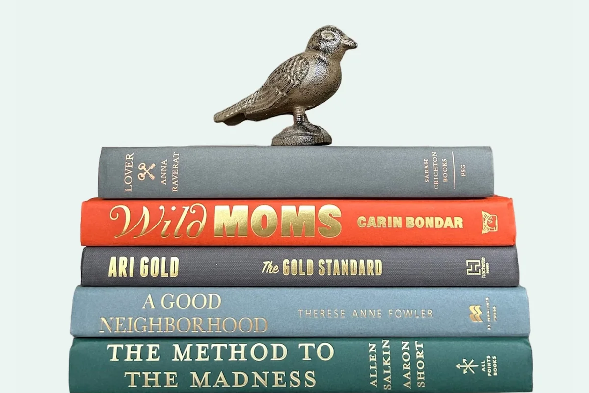 Staging Books