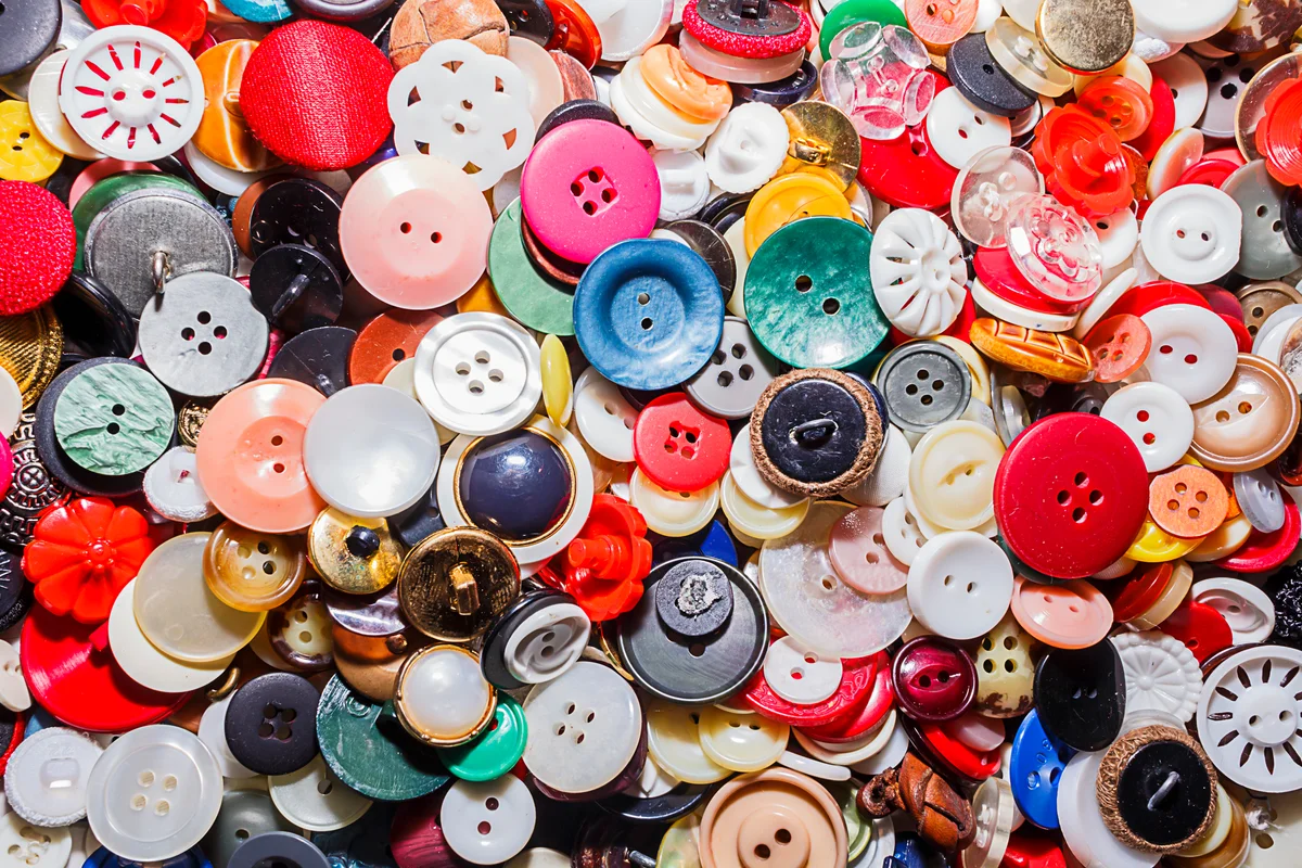 Pile of assorted buttons