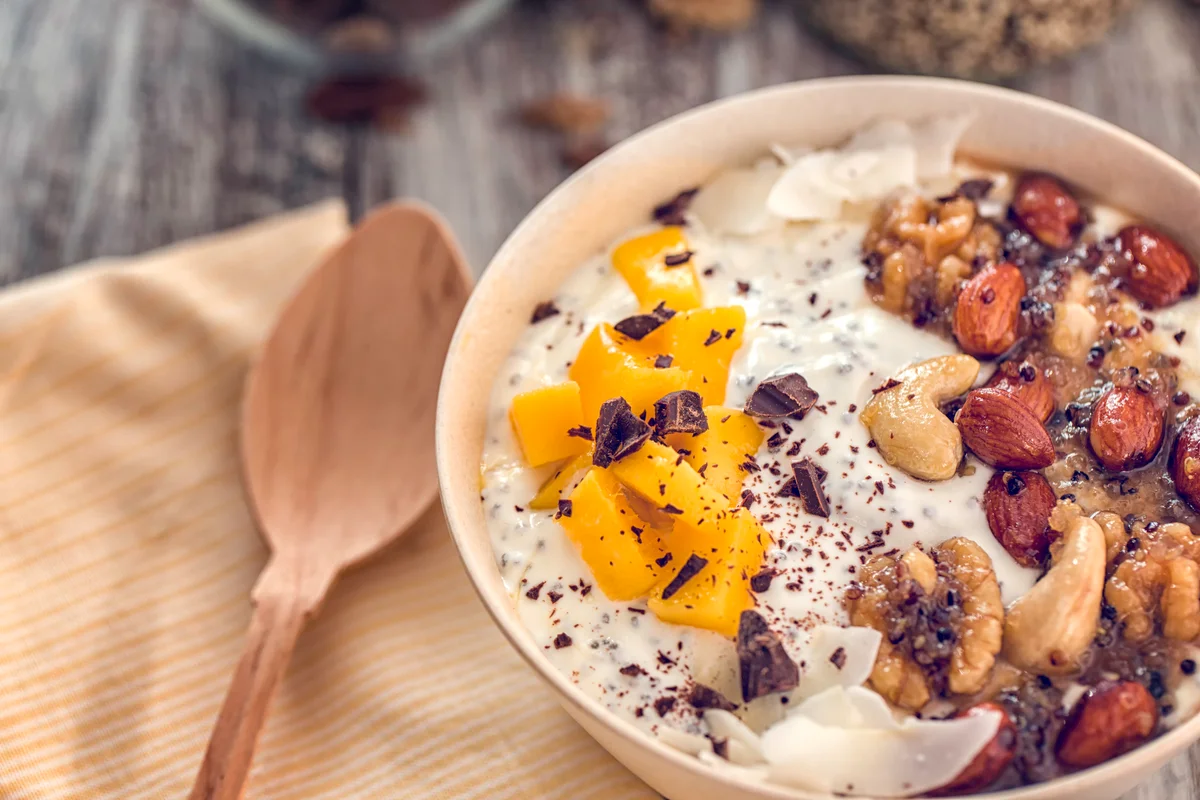 yogurt with fruits and nuts
