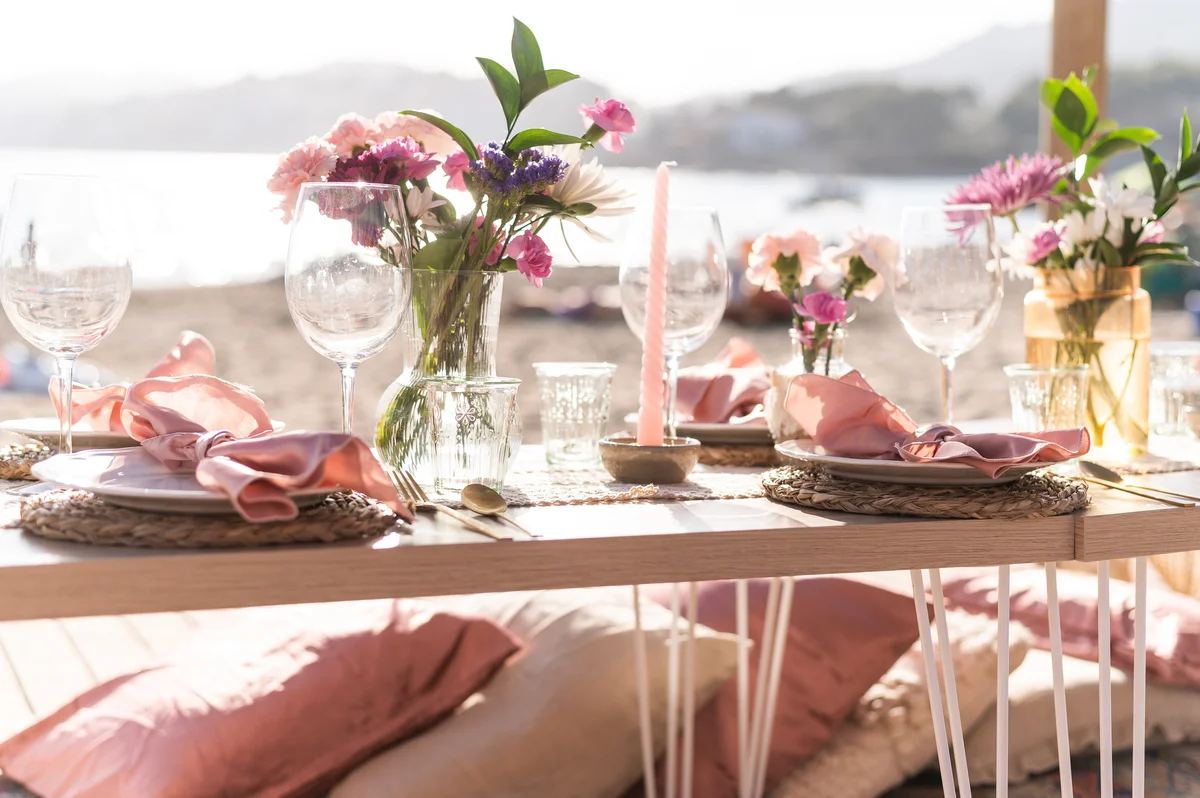 Pink picnic setting