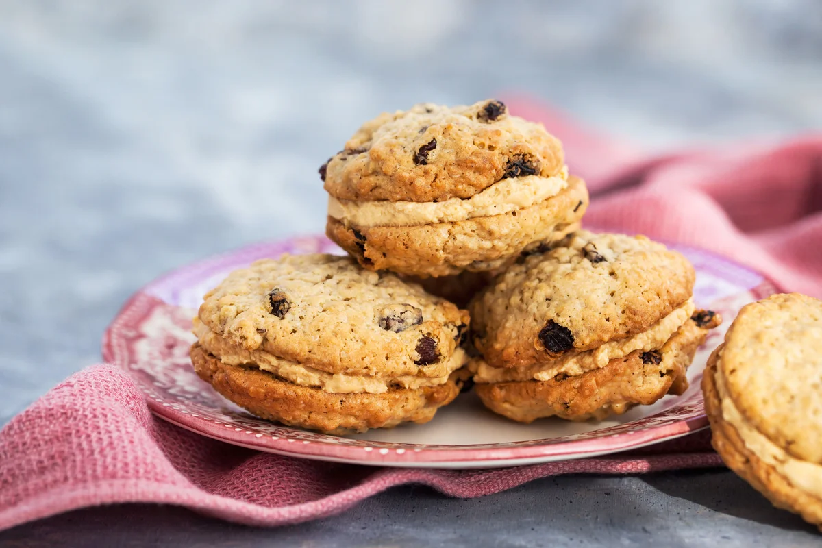 Peanut butter cookie sandwich