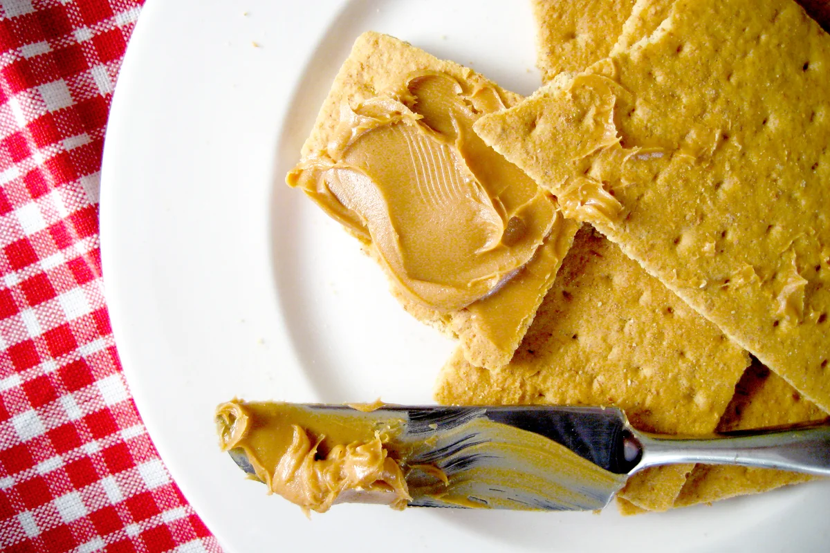 Peanut butter and graham crackers