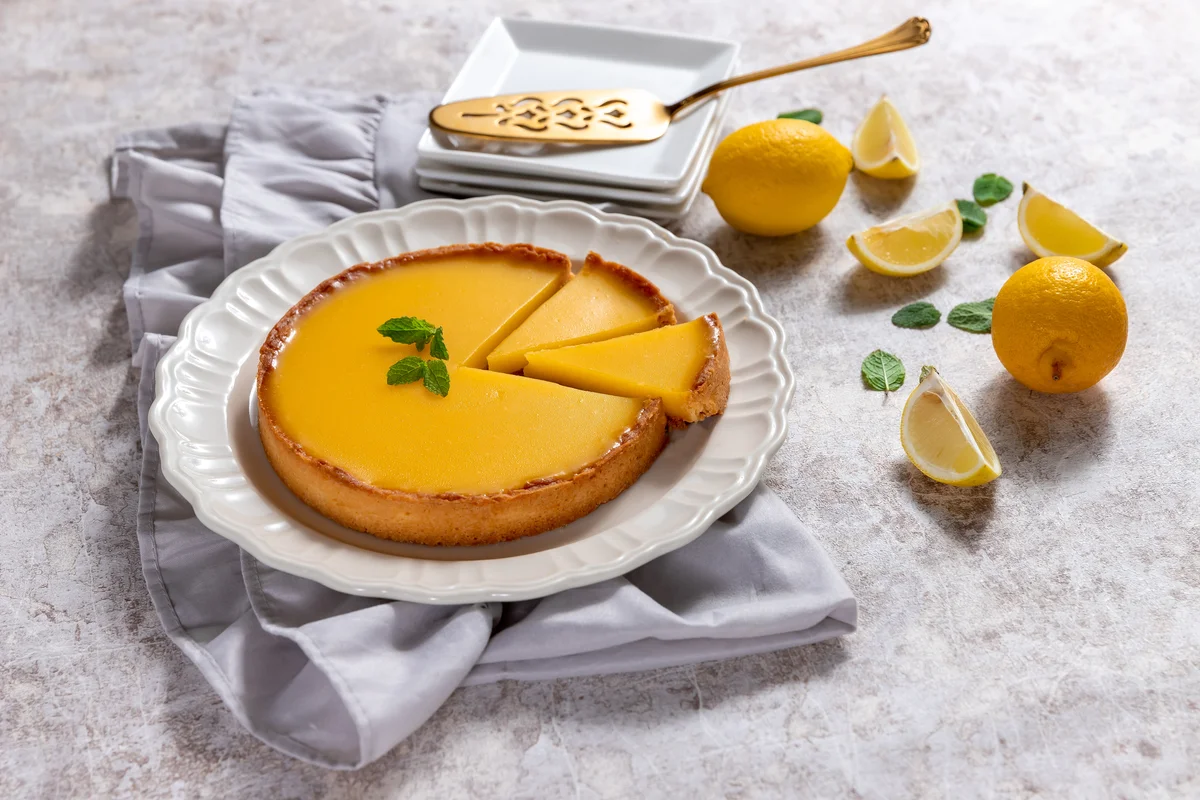 Home made lemon cake/tart