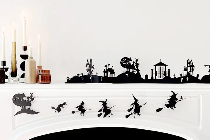 Halloween Witches Garland