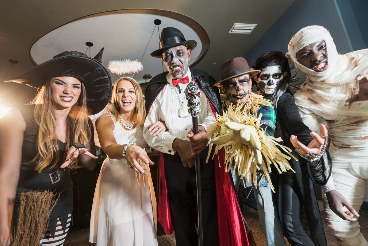 spooky Halloween costumes