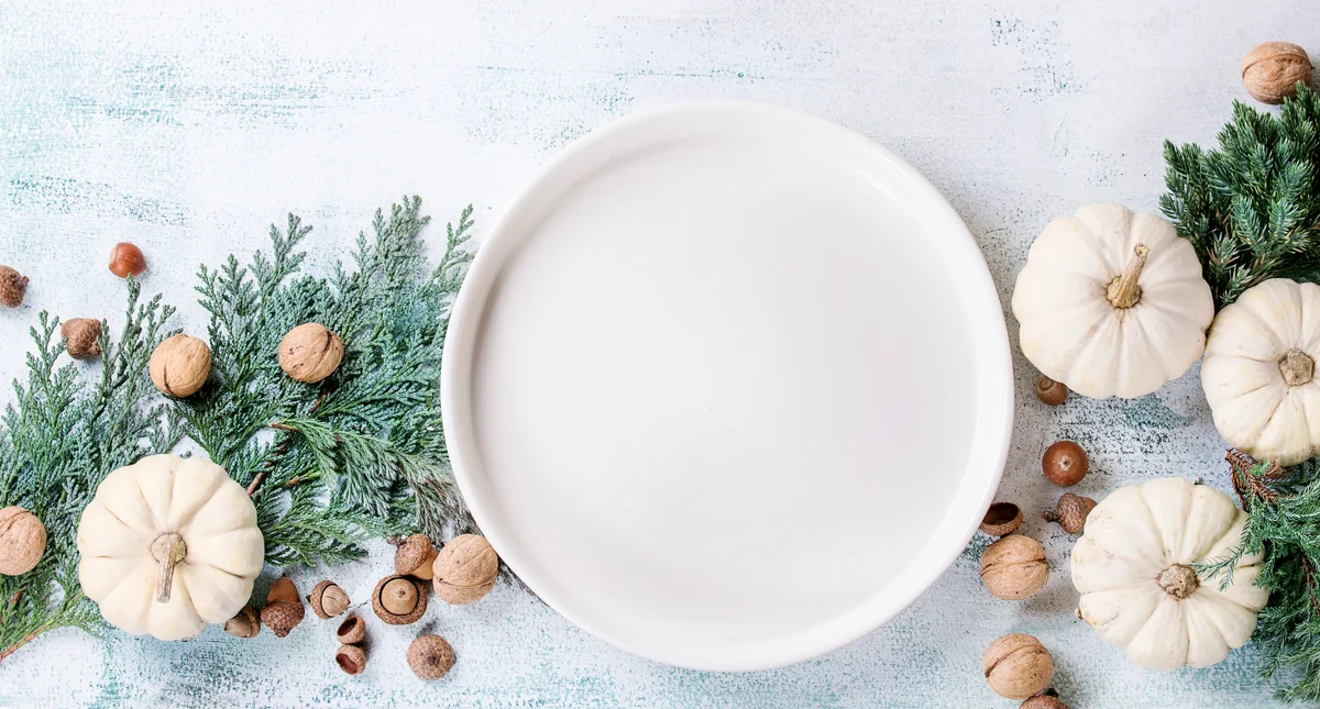 Nature's bounty place setting