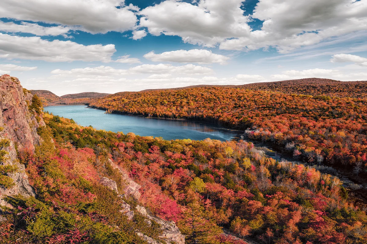 Lake of the Clouds in Peak Fall Color