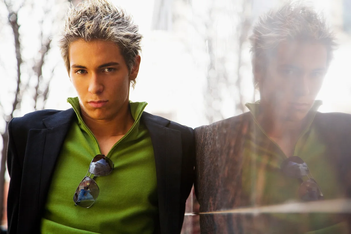 Man with spiked hair and frosted tips