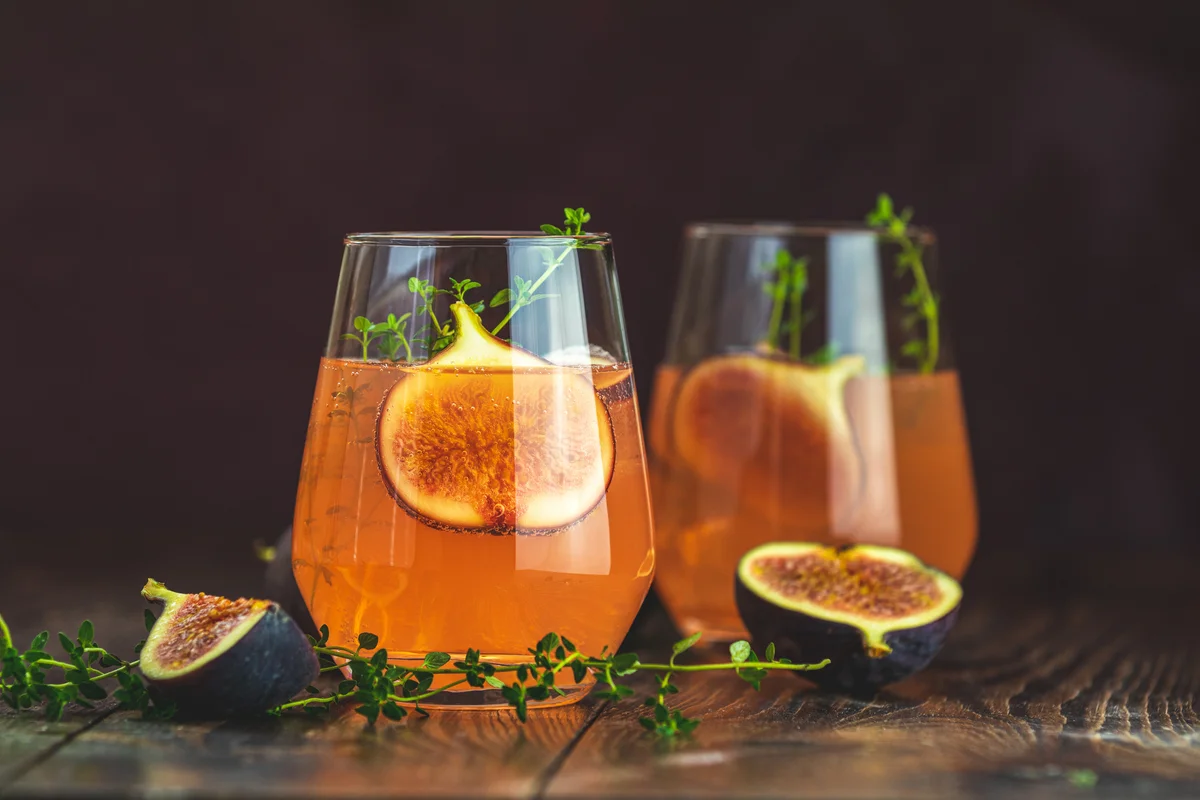 two delicious looking fig cocktails