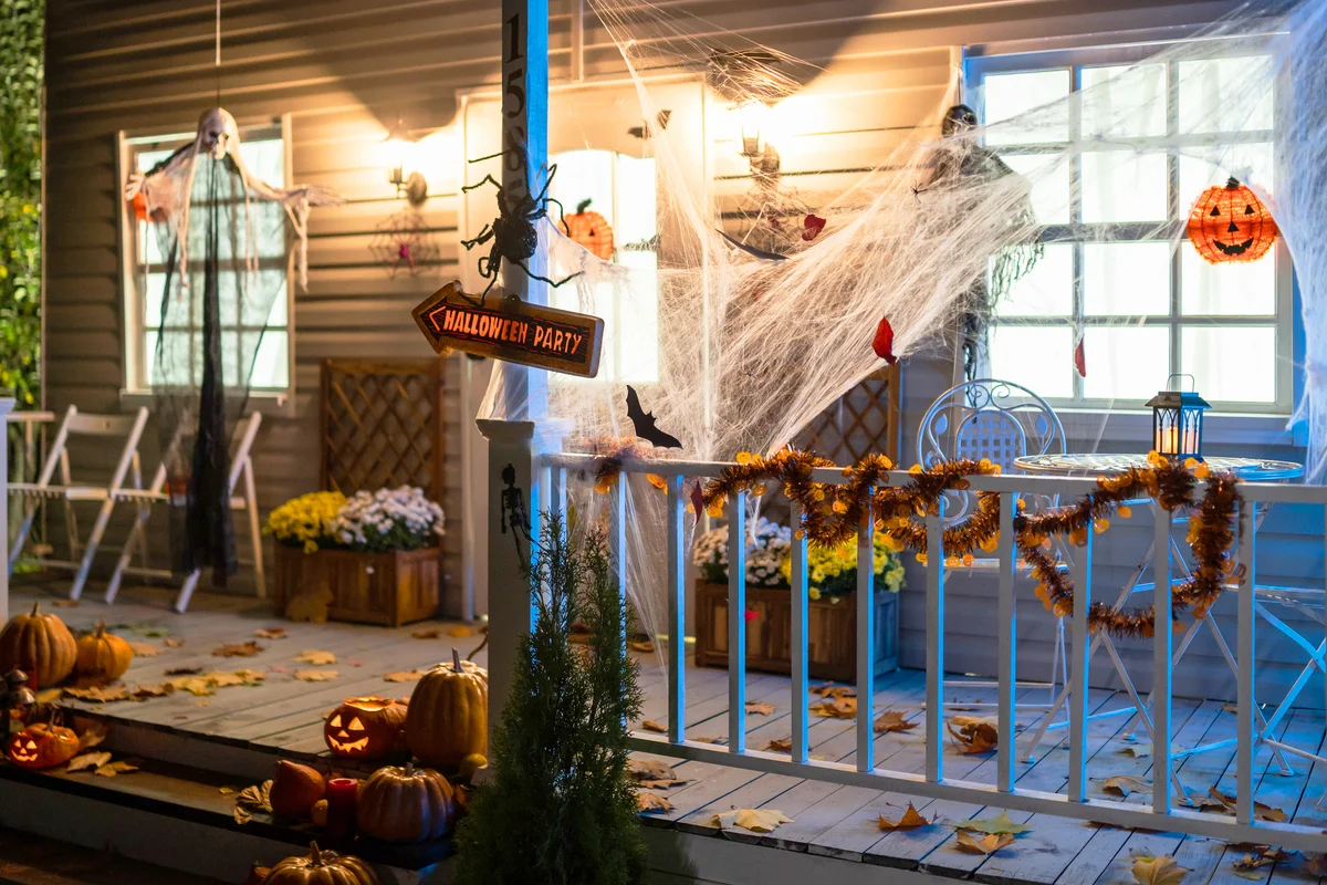 Halloween Jack-o-Lantern Pumpkins on a porch stairs