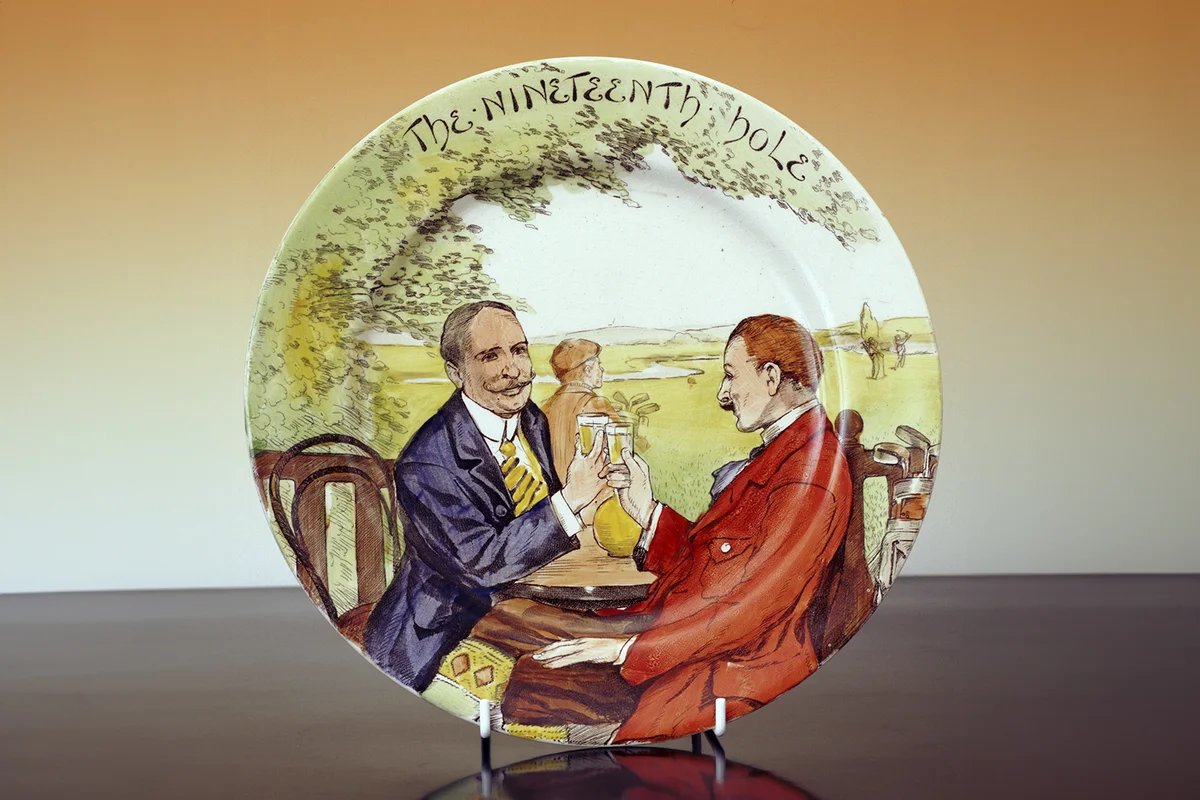 'The Nineteenth Hole', Royal Doulton plate, c1920