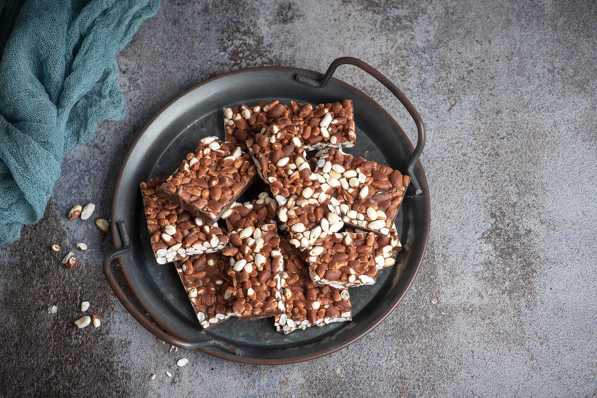 Chocolate with puffed rice