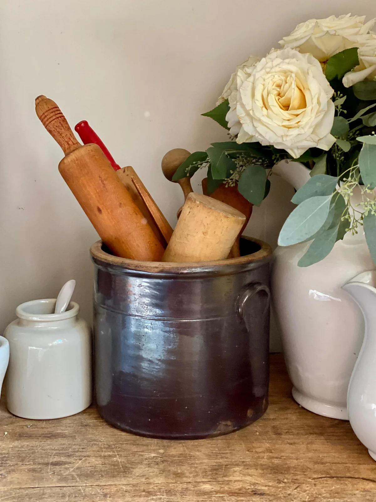Antique 19th Century Large Albany Slip Stoneware Pottery Crock With Side Handles