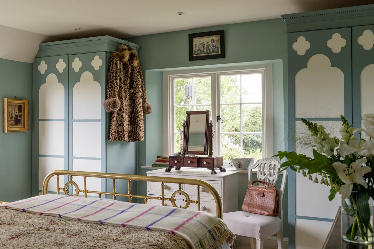 nostalgic bedroom