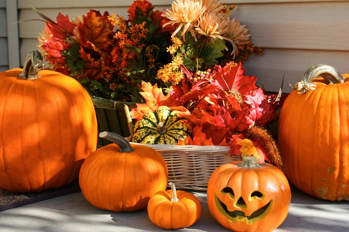 Halloween Display on front Porch
