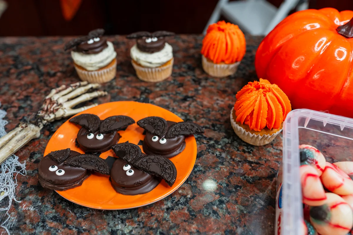 halloween oreo bites
