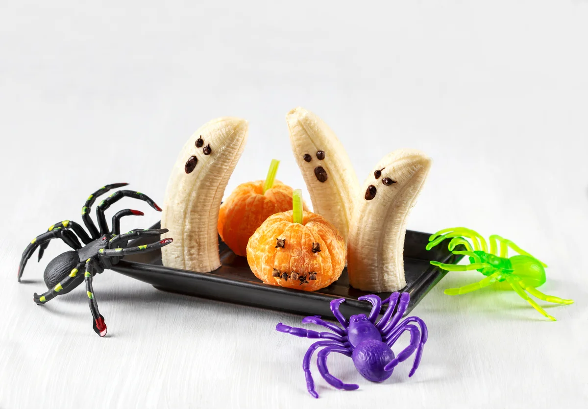 Clementine Pumpkins and Banana Ghosts