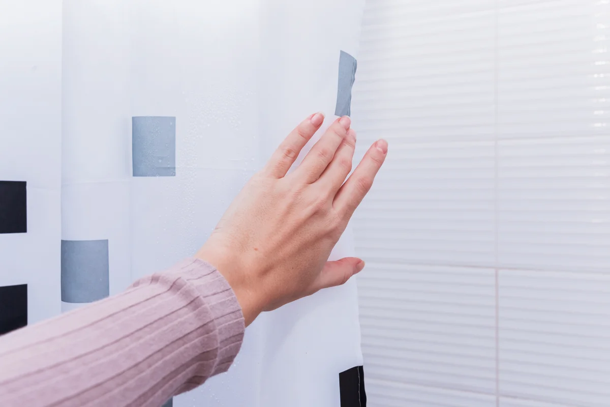 Hand opening shower curtain