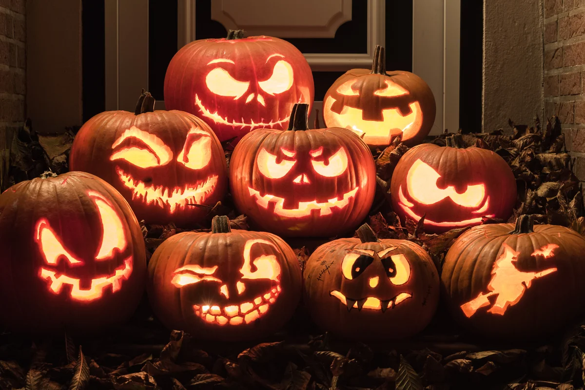 spooky jack-o'-lanterns