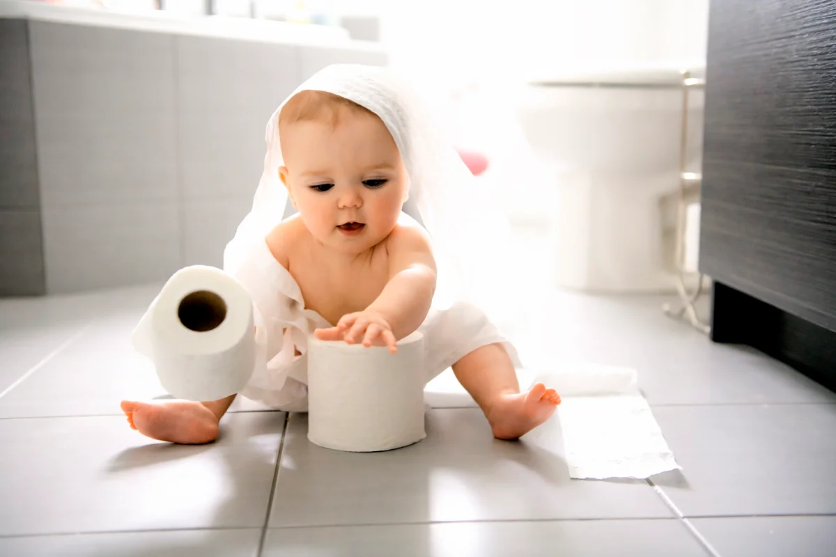 baby ripping tp