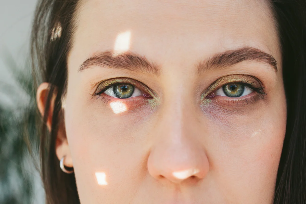 Portrait of a beautiful young woman