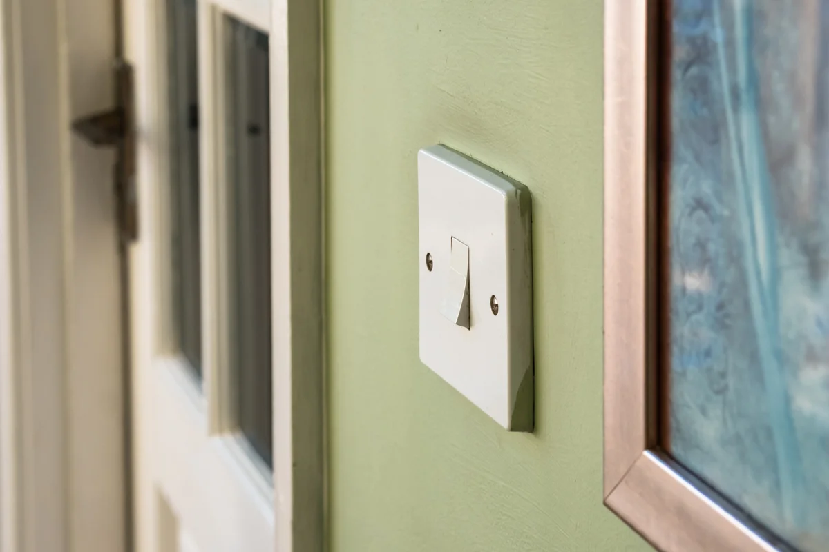 Light switch