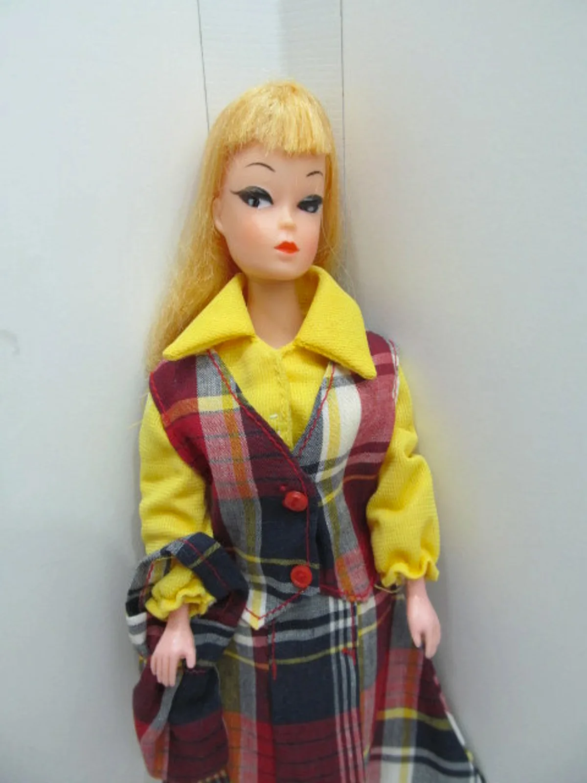 Hong Kong Fashion Doll Clone, 1970's