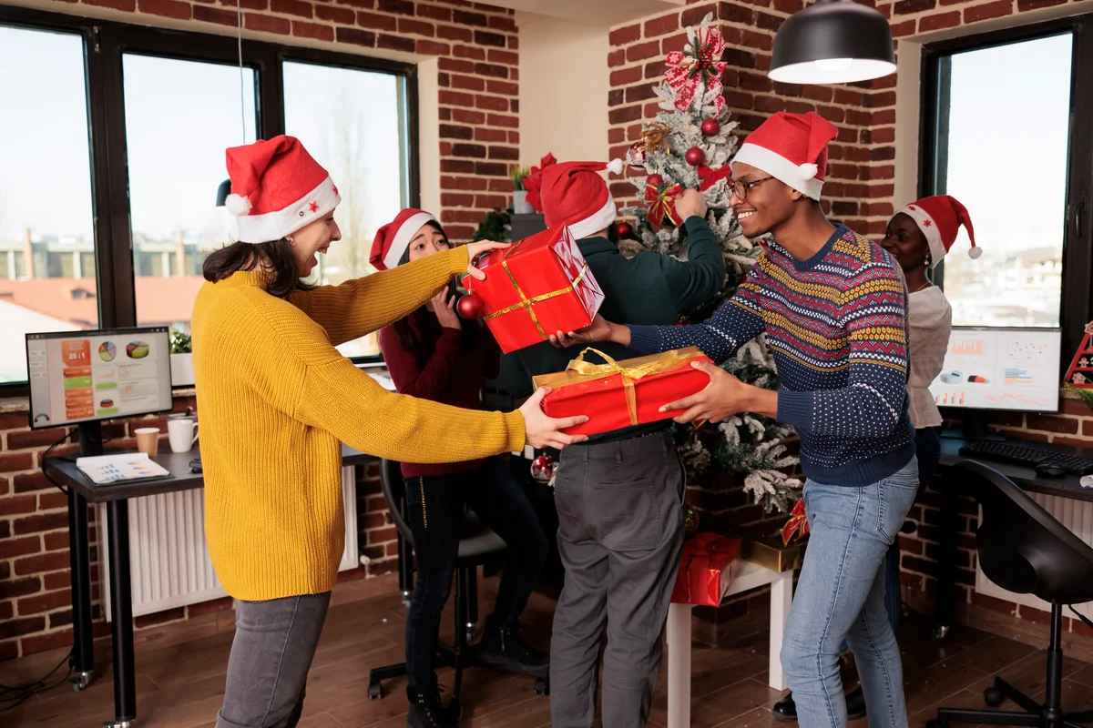 office holiday gift exchange