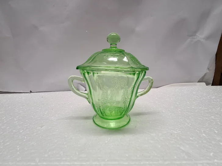 Green Parrot Depression glass Sugar dish