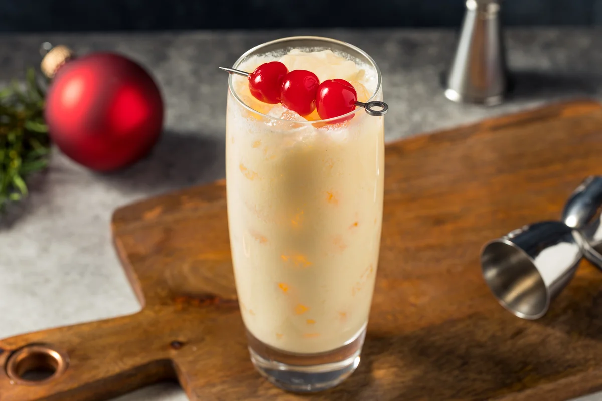 Snowball Cocktail