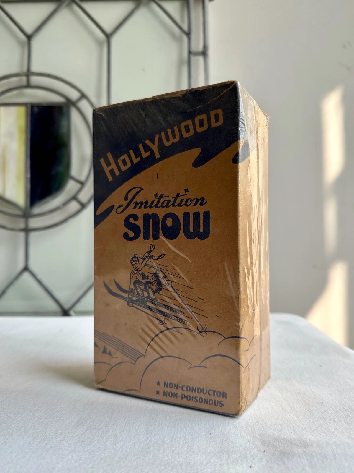 Antique 1930s "Hollywood Imitation Snow"