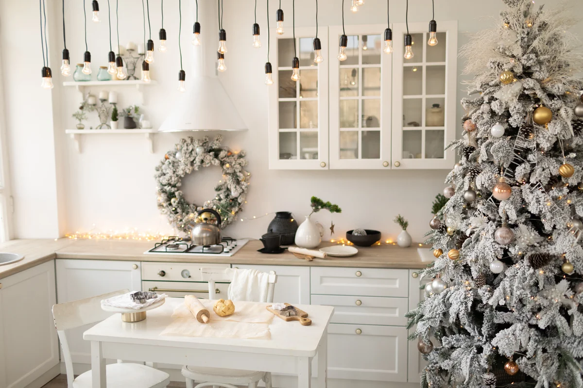 modern Christmas decor