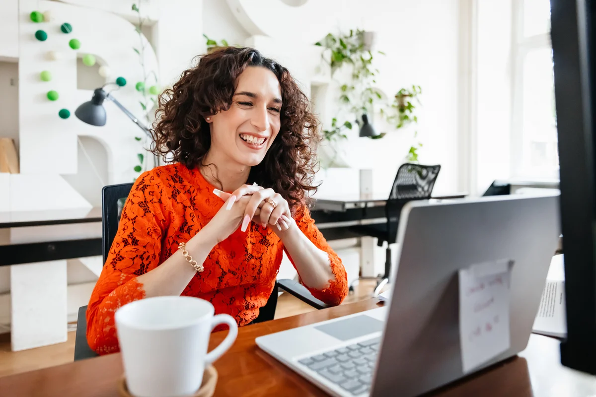 leo woman at work on a video conference call