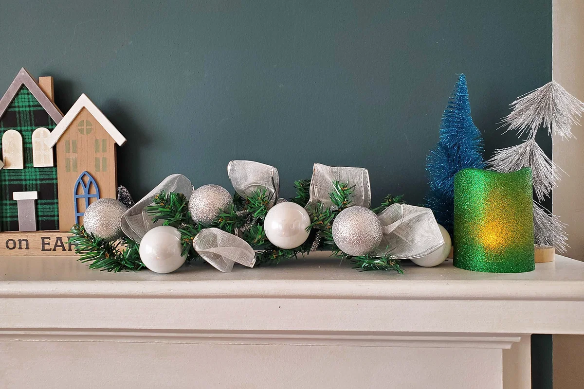 Tips for Finding Christmas Decor at Dollar Tree