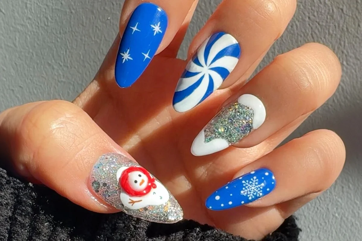 Melted Snowman Press on Nails