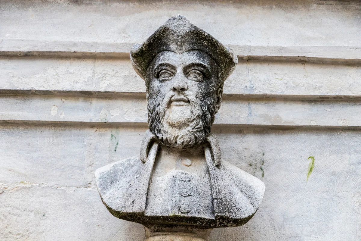 Water fountain with a bust of Michel de Nostradame or Nostradamus