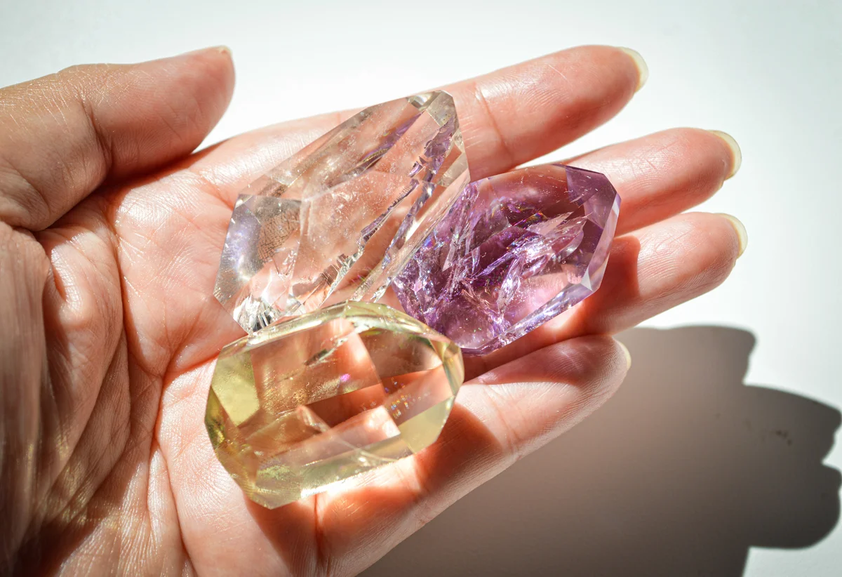 Crystal healing quartz crystal