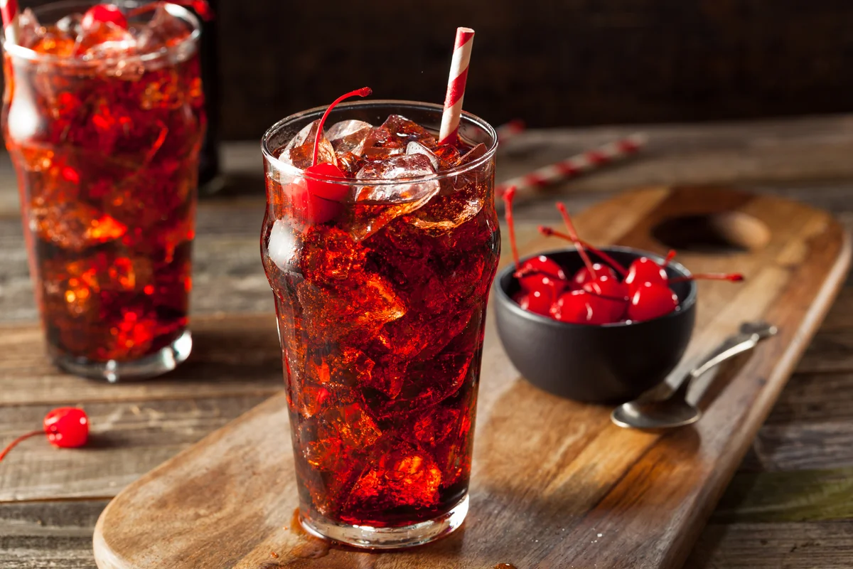 cola with cherries