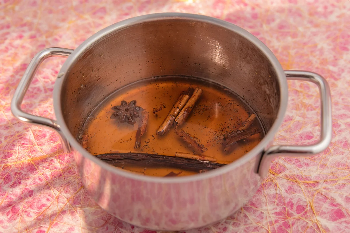 Caramel sauce preparation