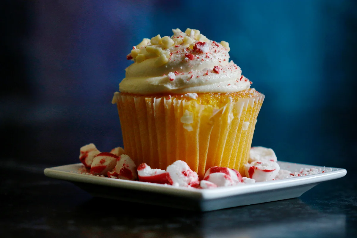 Cupcake with peppermint crumble