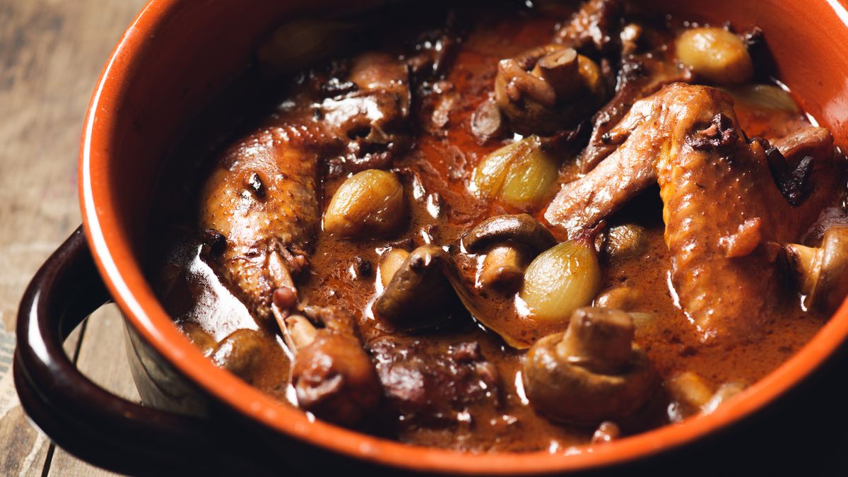 Cozy & Comforting Coq au Vin Recipe: French Flair Made Easy