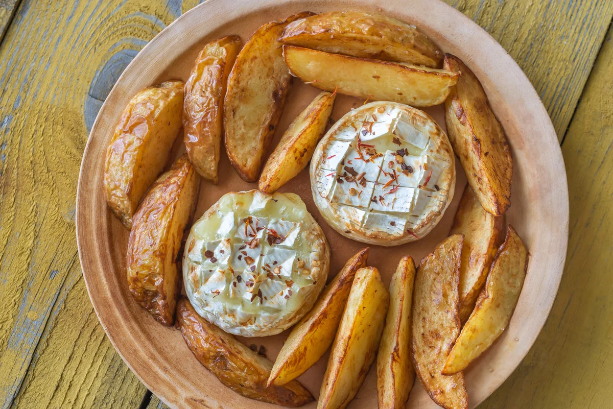 fried potato wedges