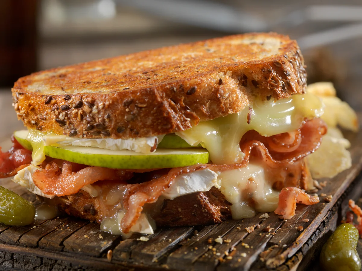 pear, bacon, and cheese grilled cheese