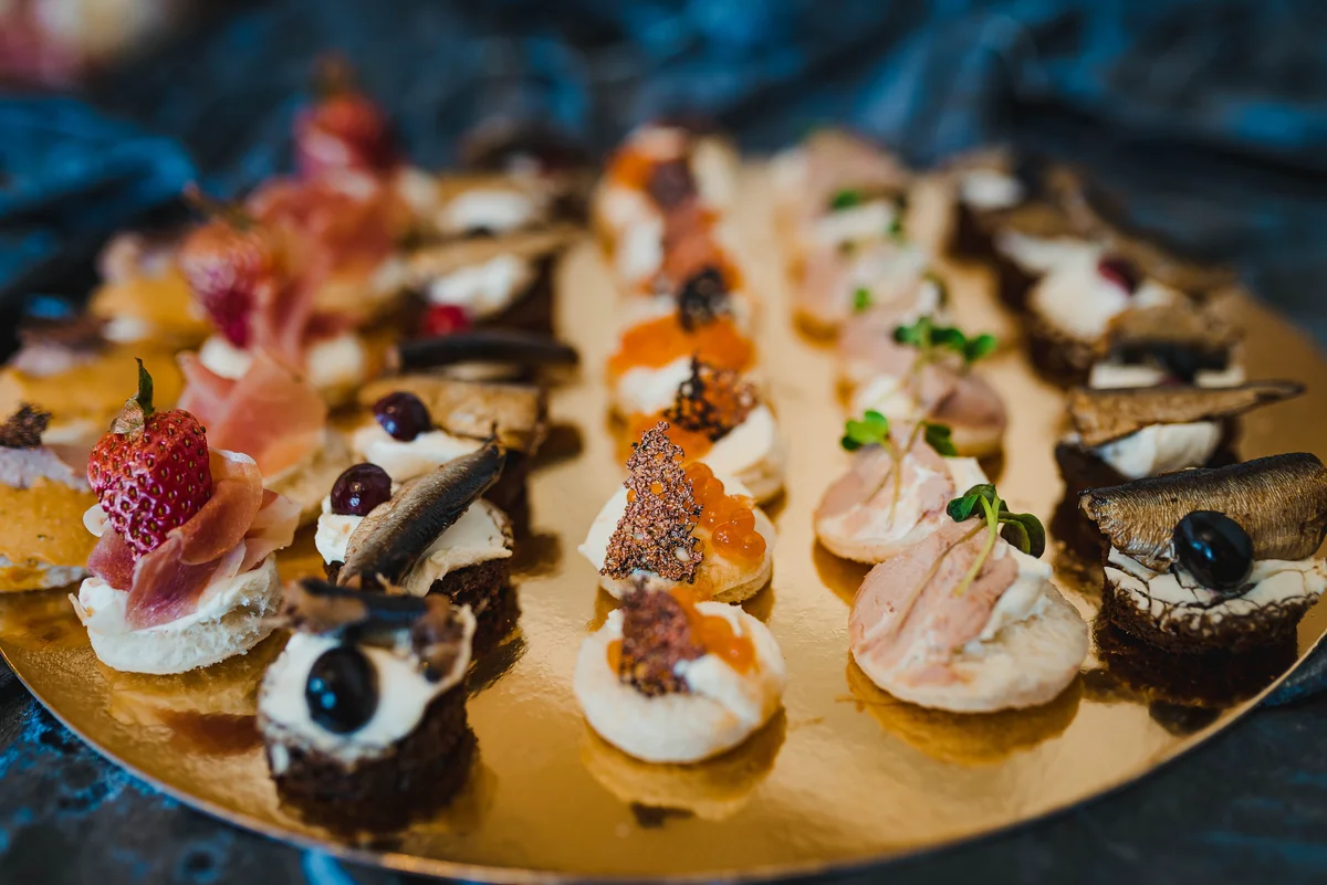 canapes