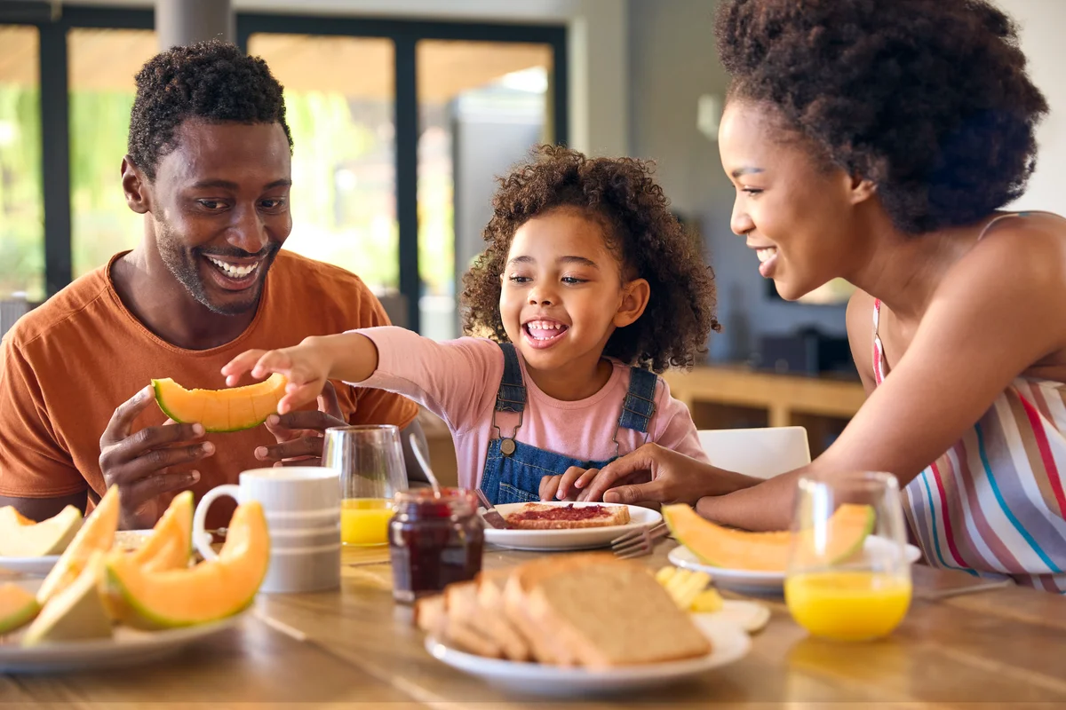 family eating breakfast
